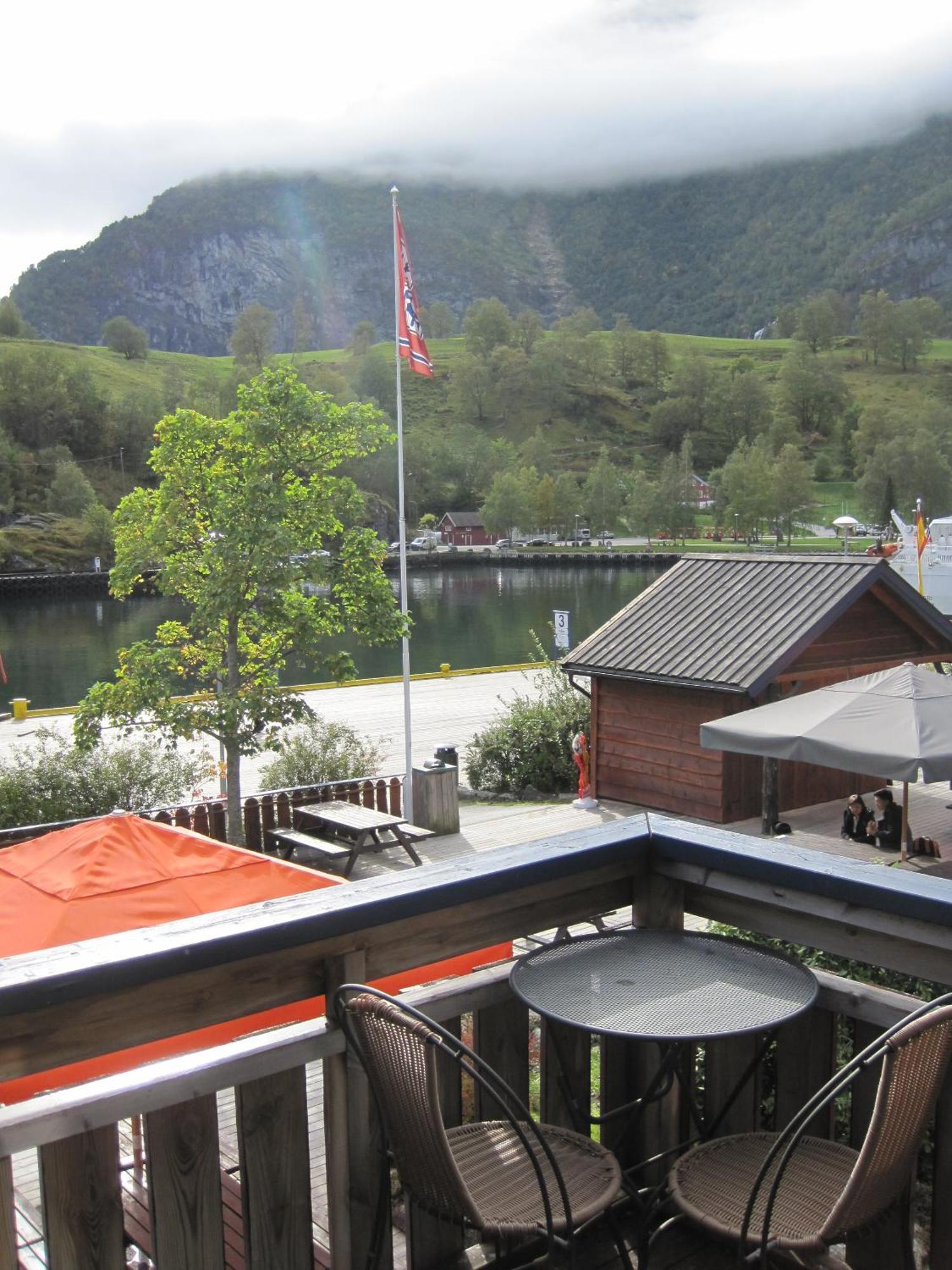 Flamsbrygga Hotel Exterior photo